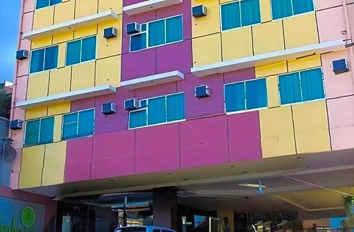 Canberry Hotel