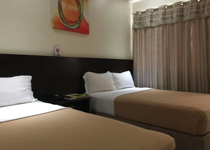 Canberry Hotel 2*