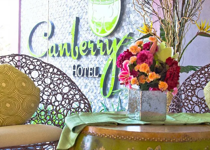 Hotel Canberry
